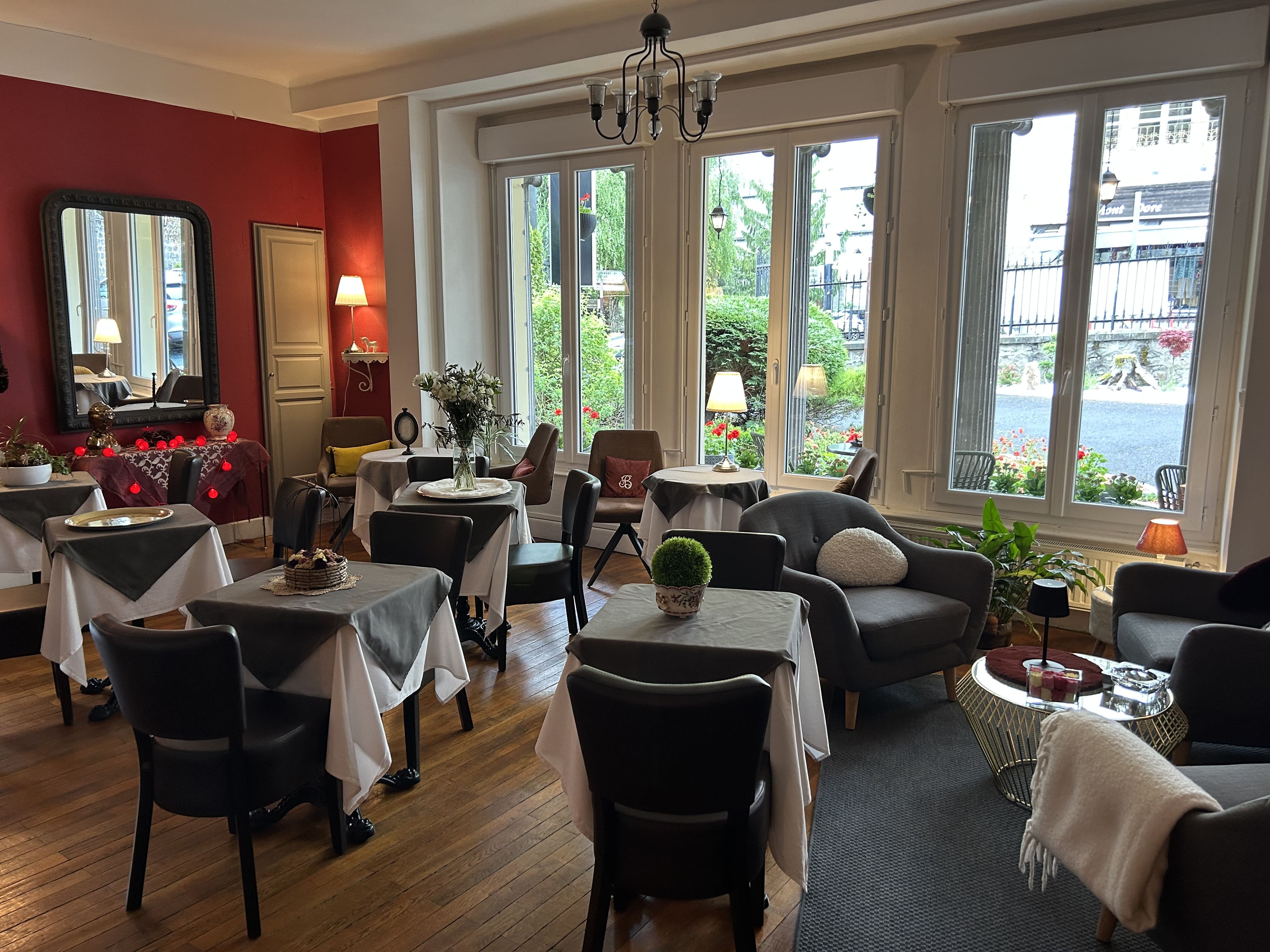 2 - Grand Hôtel Mont Dore > le salon